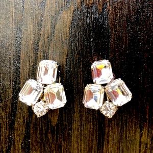 Vintage Weiss clip on rhinestone earrings
